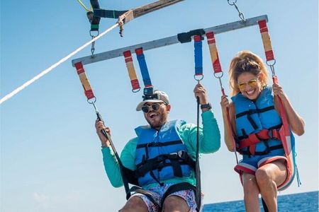 Roatan Parasailing Adventures & Tours at West Bay Beach