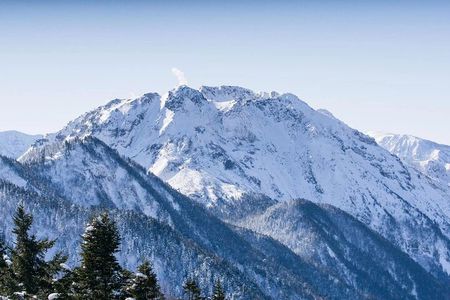 Adventure Cable Car Tour to Shinhotaka Ropeway