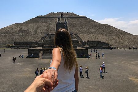 Teotihuacan and Basilica of Guadalupe Tour from Mexico City