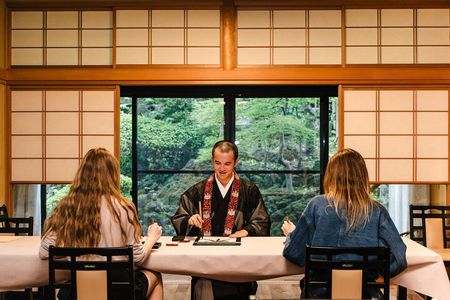 Private Meditation and Calligraphy with a Monk in Tokyo Temple