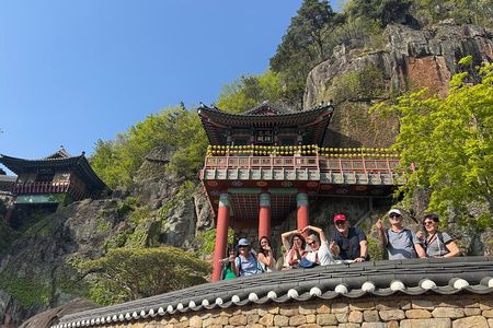 Gurye, Temples of Mt. Jirisan(Hwaeomsa, Saseongam)& Seomjin River