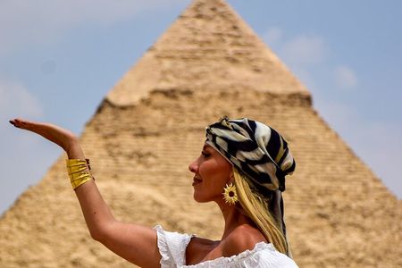 Fly to Cairo:Explore Pyramids & Optional Tutankhamun’s Mask Visit