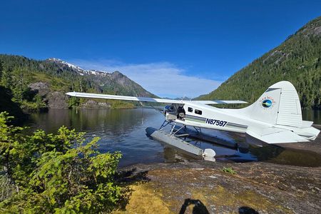 Misty Fjords Flightseeing 1.5hr -includes 20 minute water landing
