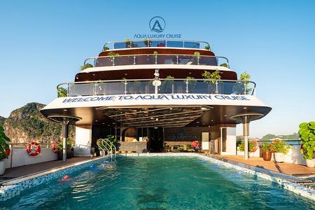 2 Days 1 Night Aqua Luxury Cruise in Lan Ha Bay