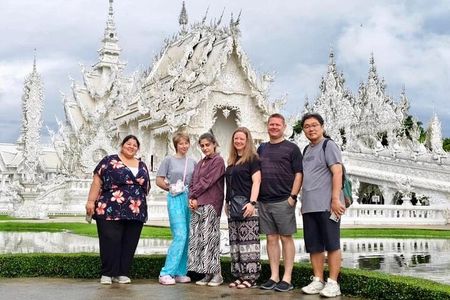 Chiang Rai: Guided Full-Day Highlights tour with Lunch