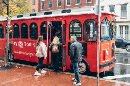 The Bourbon Trolley: Louisville Bourbon Tour & Tasting Experience
