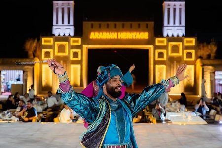 Private Dubai Desert Safari with BBQ-VAG Dinner & Camel Ride