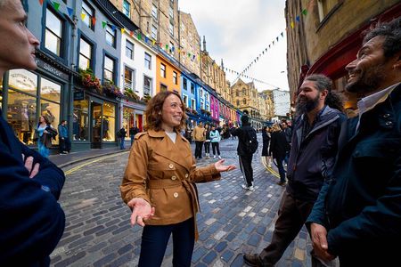 Edinburgh Full Day Walking Tour with Castle Included -Small Group