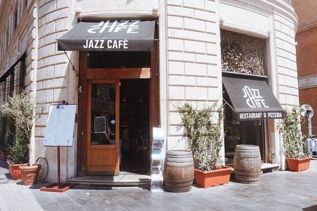 Rome Pizza Making Class at Jazz Café