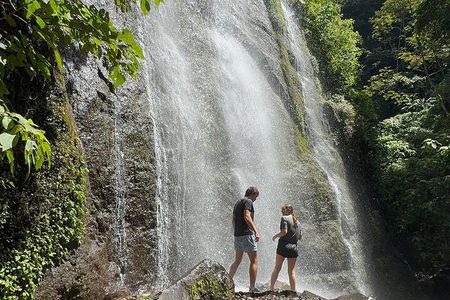 7 Cascadas Waterfall Adventure and Gastronomic Festival in Juayúa