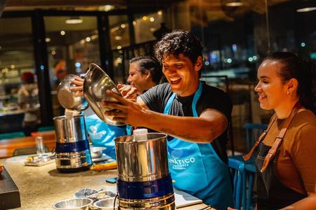 Bean to Bar Chocolate Making Experience - by Lunático Experience