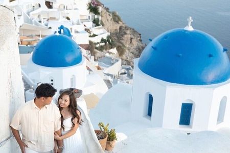 4hour Santorini Private Highlights Tour By Local included Oia