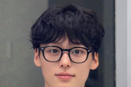 Premium Men’s K-Style Haircut and Head Spa Experience in Seoul