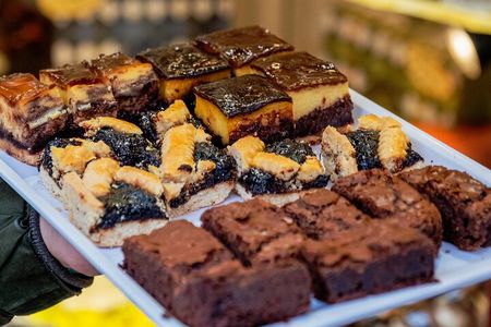 Modena Food Tour with Pasta and 10 Authentic Italian Tastings