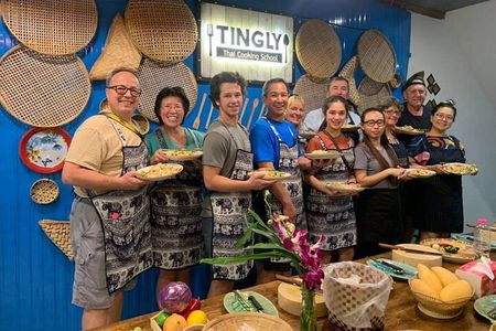 Bangkok Tingly Thai Cooking School Half-Day Experience
