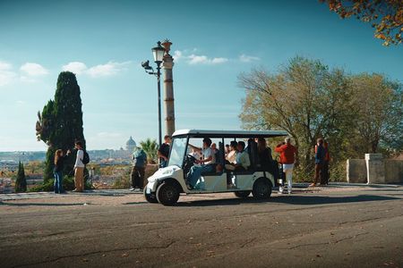 Rome : Private 3 - Hour Golf Cart Tour with Food Tasting