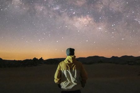Walking tour under the stars on Teide guided by astronomers