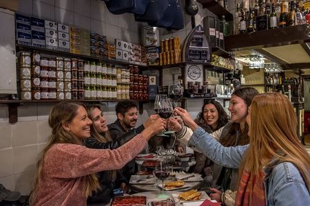 Eat Like a Local in Barcelona: Tapas, Wine & Tradition