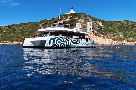 Catamaran Cruise - Excursion in the Gulf of Ajaccio 4H