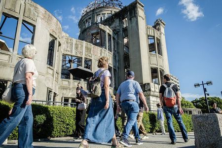 Hiroshima Peace & History: 3-Hr Private Walk + Streetcar Ride