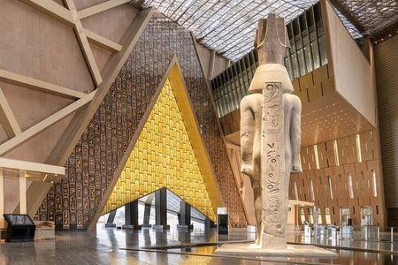Cairo 8 Hour Private Tour of Pyramids & Grand Egyptian Museum