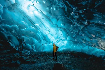 Crystal Ice Cave & Super Jeep Tour from Jökulsárlón