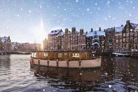 Amsterdam 2 Hour Small-Group Canal Cruise with Dutch Snacks & Bar