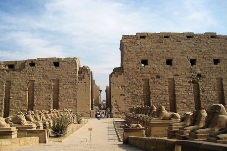 Day Tour East & West Bank+Transfer to Aswan or Hurghada or Marsa