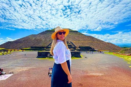 Teotihuacan Pyramids Private Tour from Mexico City