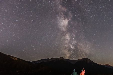 Canmore: Stargazing and Nature by Nightfall Walking Tour - 2hr 