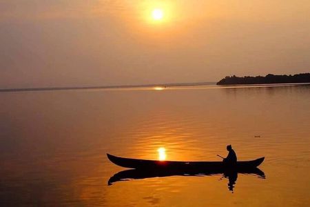 Kochi: Kumarakom Day Trip with Shikara Cruise & more