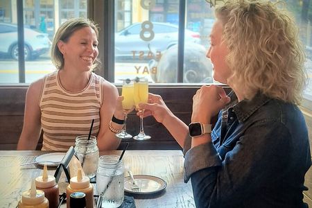 PRIVATE GROUPS! Charleston's Best Food Tour - Tastes Through Time