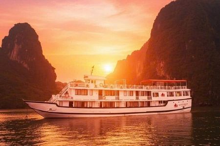 2 Days Bai Tu Long Bay Cruise with Kayaking and Cooking Class