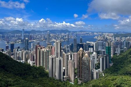 Hong Kong Classics: Chi Lin Garden, Wong Tai Sin & Peak Tram