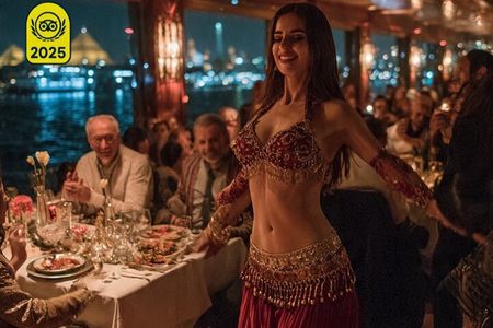 Luxury Cairo Nile Dinner Cruise with Belly Dance & Floka Show