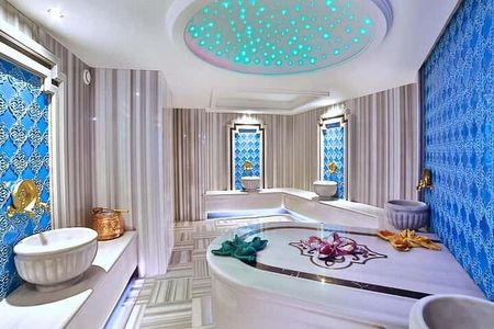 Istanbul: Private Turkish Bath, Foam, Massage, Pool in Taksim
