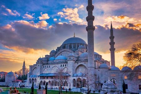 Private Istanbul Tour: Blue Mosque, Spice Bazaar & Balat Ferry