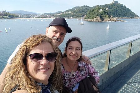 San Sebastian Private Walking Tour with a Local