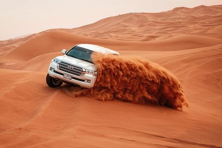 Dubai Desert Safari 4x4 Dune Bashing with BBQ and Live Show