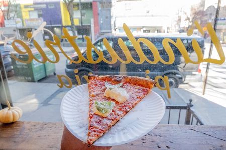 Best of Brooklyn Pizza and Brews Experience with Four Slices