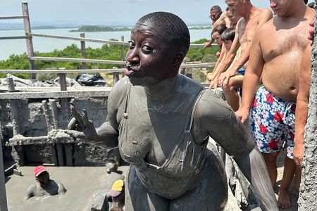 Tour to the Mud Volcano in Cartagena with Lunch