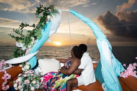 Grace Bay Romantic Sunset Cruise