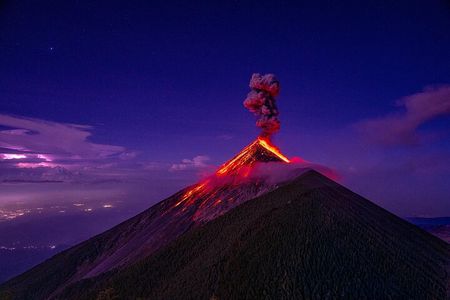 Hike Volcanoes Acatenango and Fire in 2 days