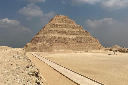 Private Saqqara, Dahshur & Memphis Tour with Egyptologist