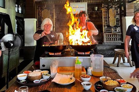 Kuta Balinese Cooking Class & Market Tour with Free Pick-Up