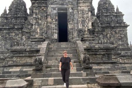 Yogyakarta: Private Car English Speaking Driver Costumized Tours