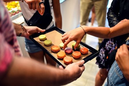 Montmartre or Notre Dame Gourmet Food Tour with 10 Dishes & Wines