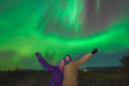 South Coast, Glacier Hike & Northern Lights from Reykjavik