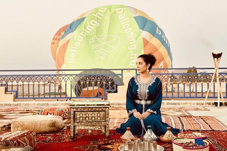 Luxury hot air balloon & royal berber breakfast & camel ride