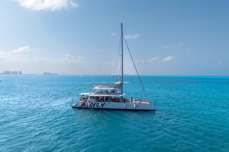 Sunset Cancun Mayey Premium Catamaran Dinner with Open Bar